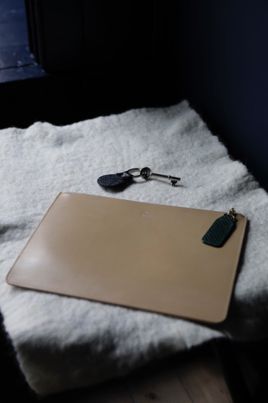 iPad Cover / Clutch